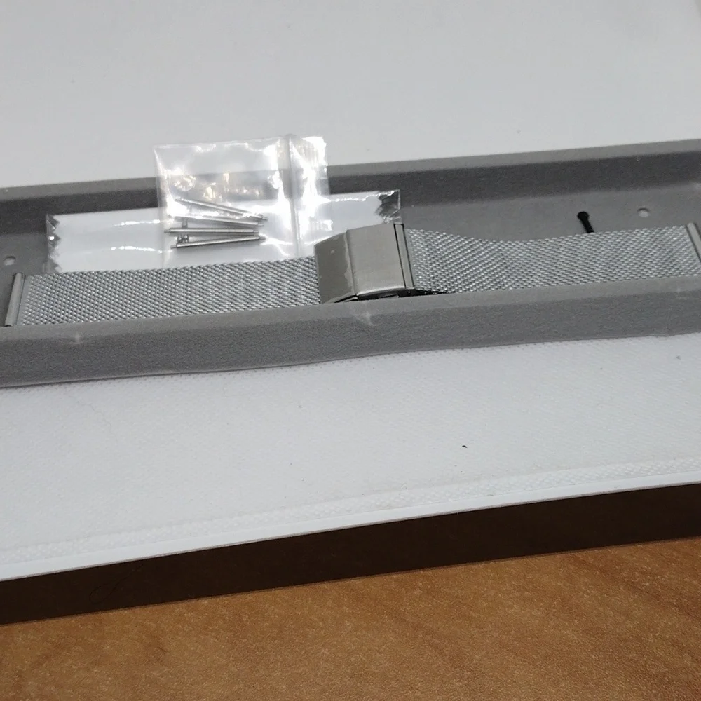 EACHE 20mm Silver Stainless Steel Mesh Watch Band - SSM06 Unisex